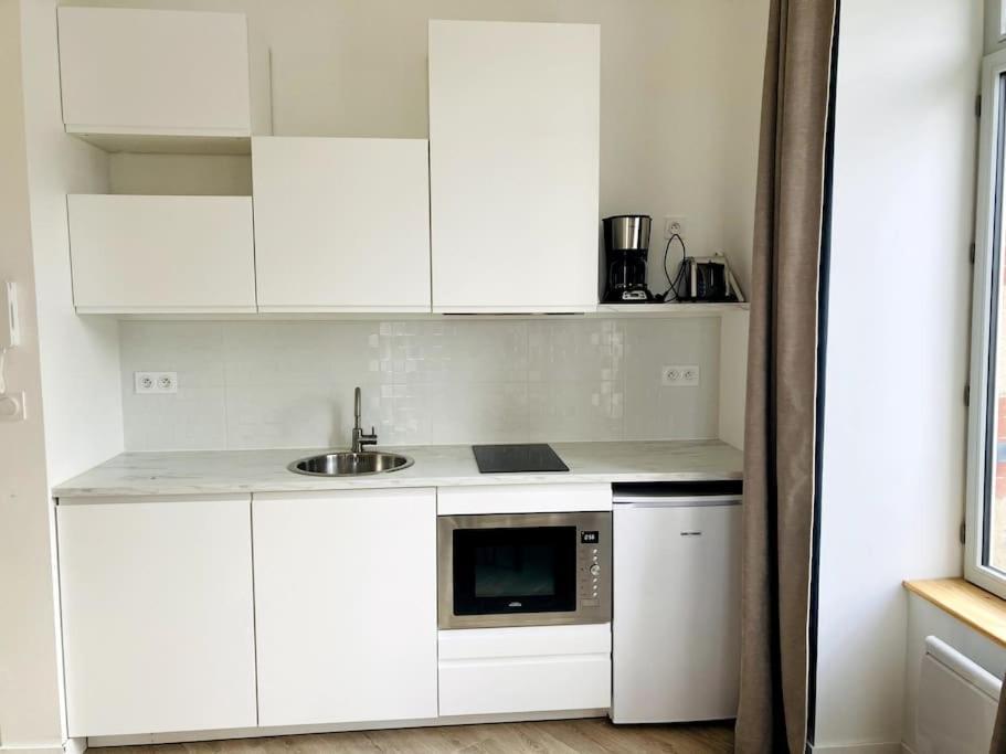 La Belle Consigne - Appartements Dinan Centre Gare Экстерьер фото