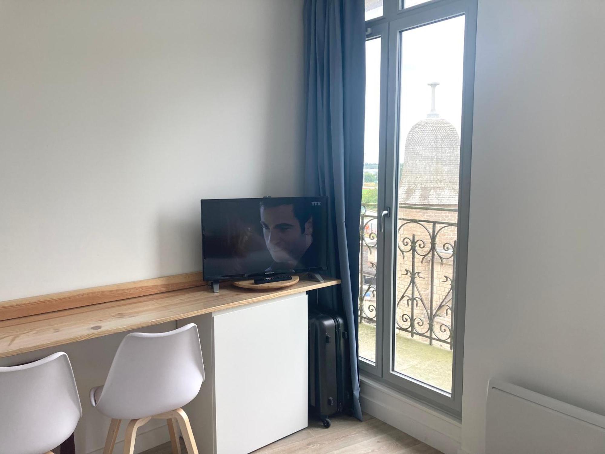 La Belle Consigne - Appartements Dinan Centre Gare Экстерьер фото