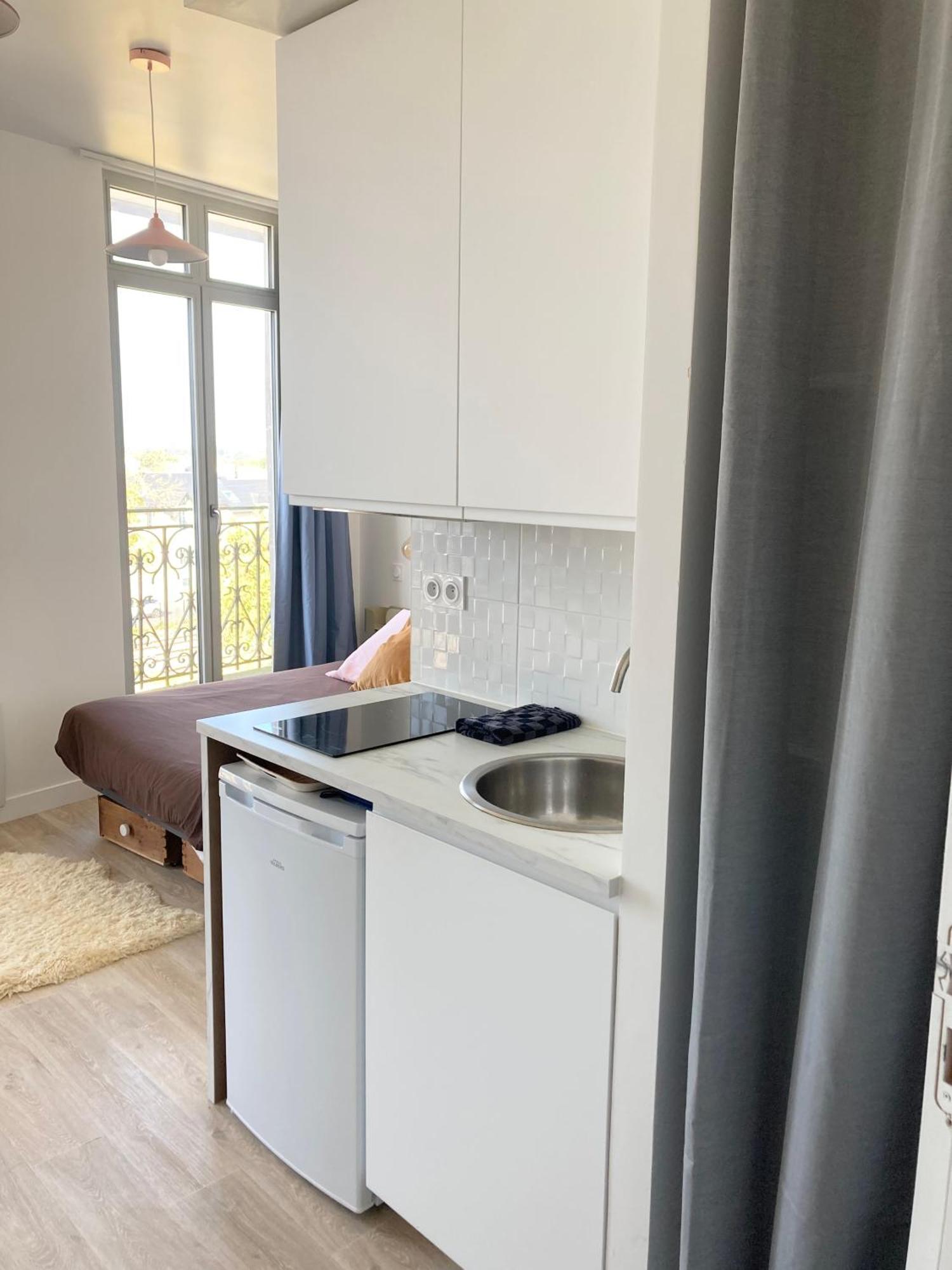 La Belle Consigne - Appartements Dinan Centre Gare Экстерьер фото