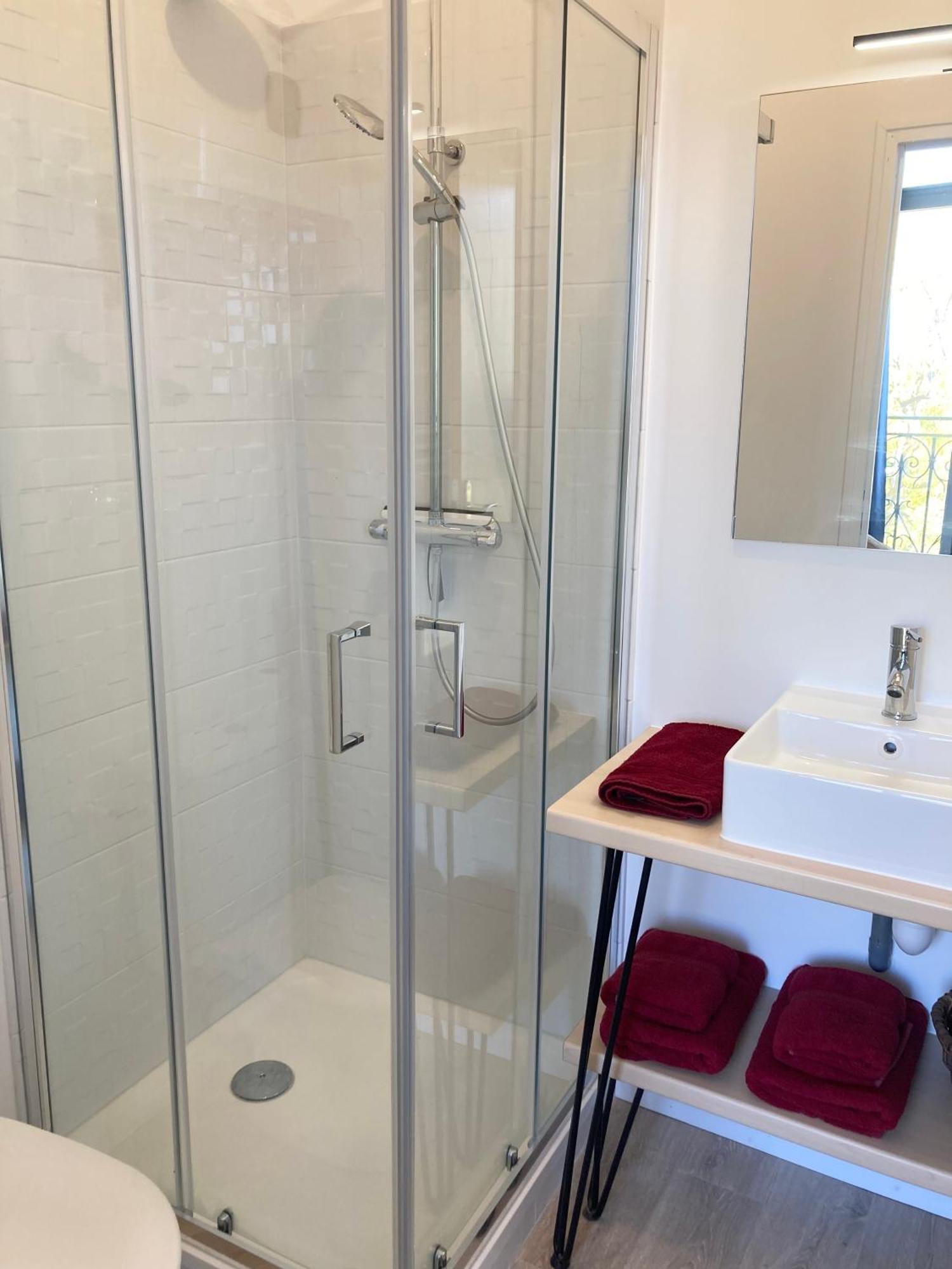 La Belle Consigne - Appartements Dinan Centre Gare Экстерьер фото